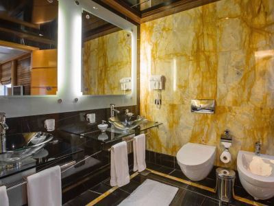 Lahoya Beirut Hotel Екстериор снимка
