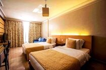 Lahoya Beirut Hotel Екстериор снимка